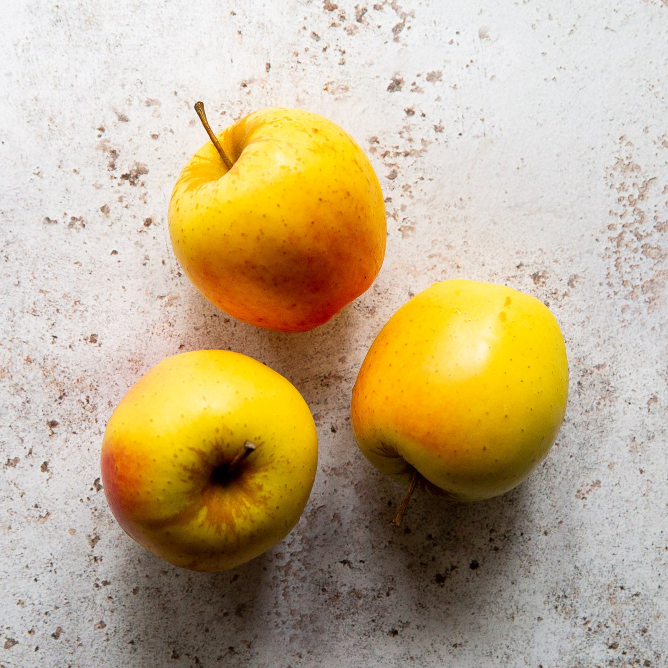 GOLDEN ROSE APPLES 850g