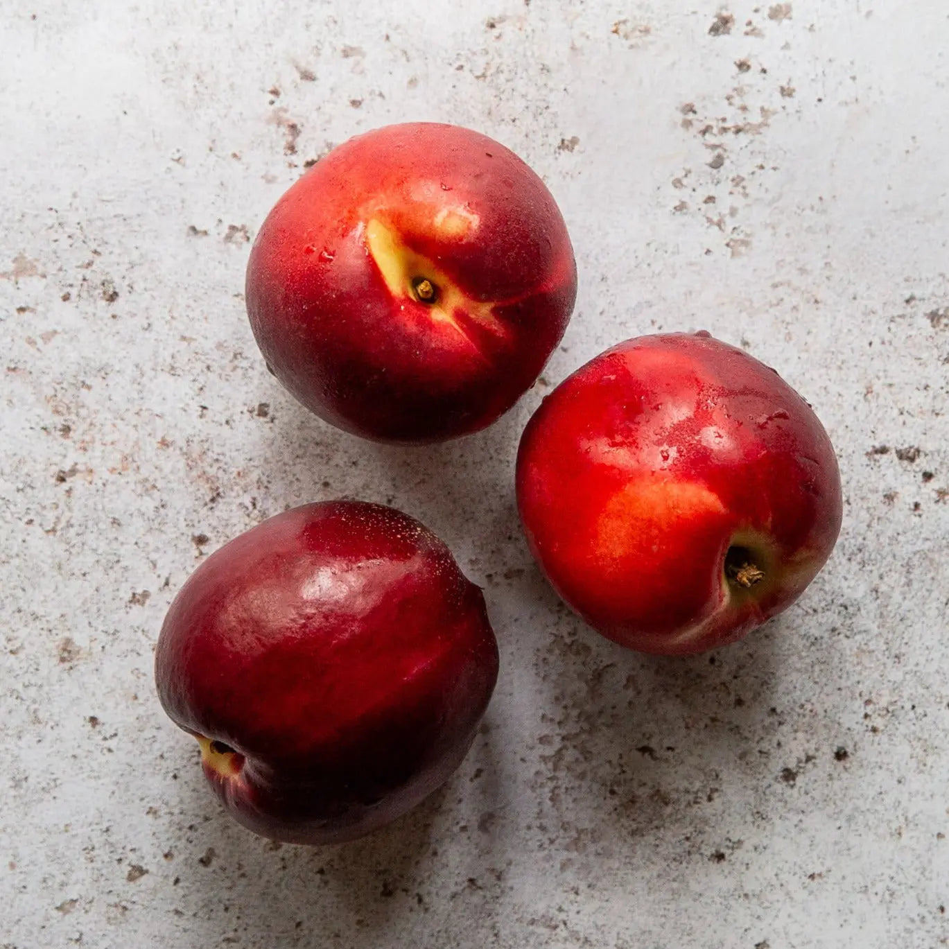 WHITE NECTARINES 950g± 